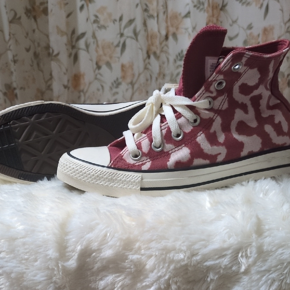 Converse Red and White Sneakers